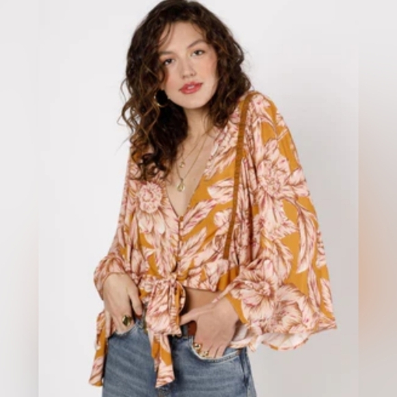 Band Of The Free Tops - BAND OF THE FREE LIBBY GOLD FLORAL BELL SLEEVE CROP TOP  Women's Size La…